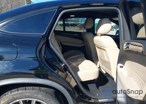 2018 Mercedes-Benz Amg Gle 43 Coupe 4Matic z USA, uszkodzony, nr VIN 4JGED6EB9JA104033